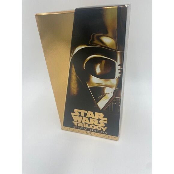 Vintage Star Wars Trilogy Special Edition Collectors VHS Box Set - Picture 3 of 6